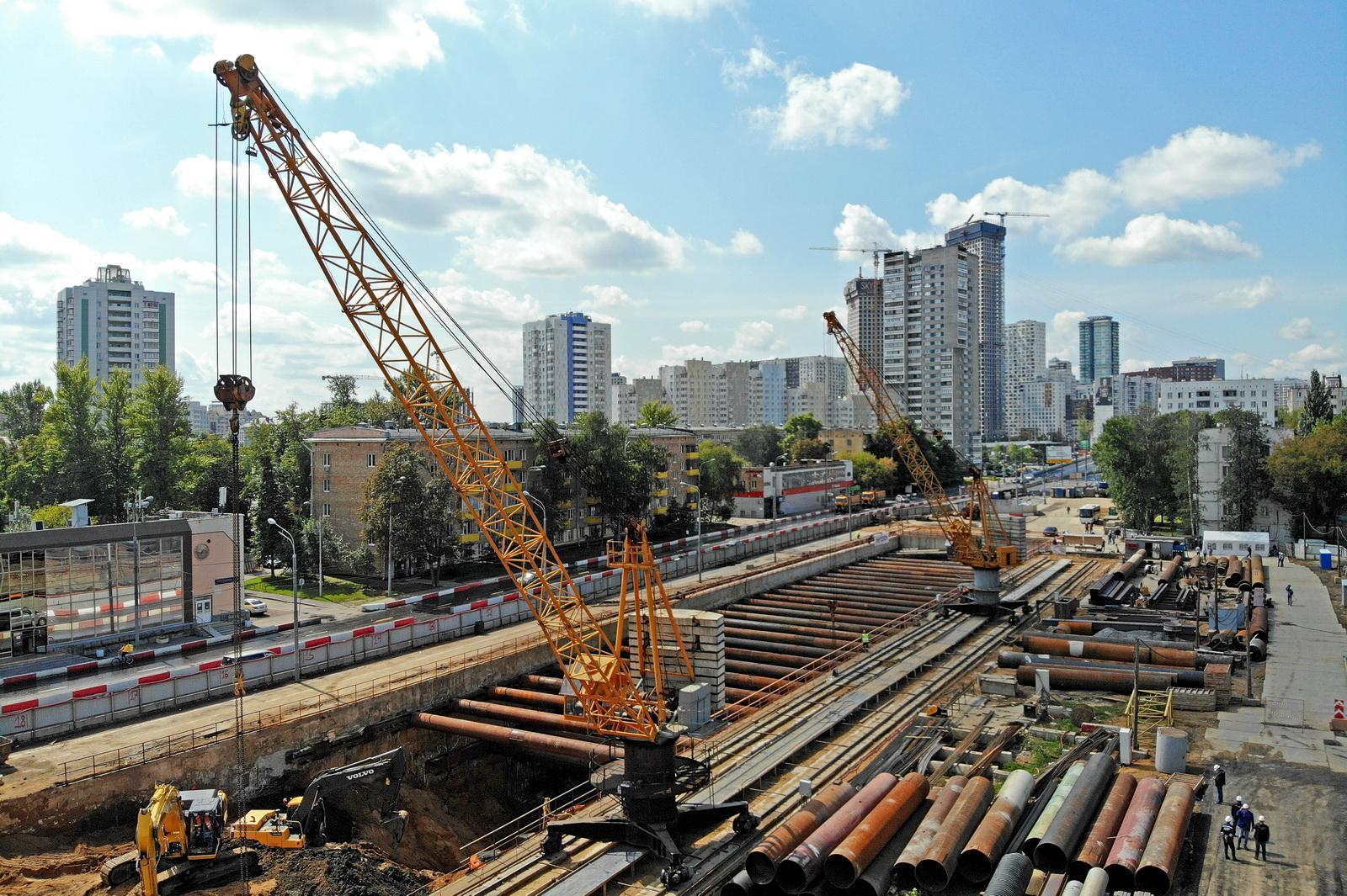Строительство трёх станций развернуто на новой Рублёво-Архангельской линии метро
