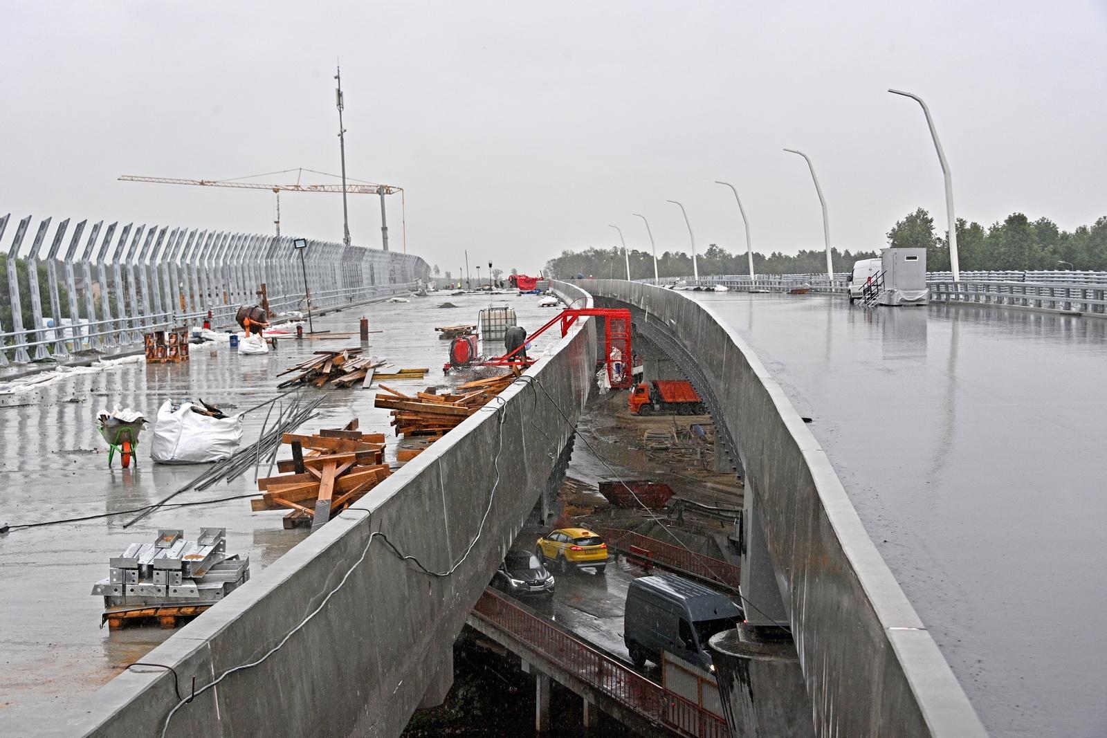 Новый мост через реку Пехорку строят в ЮВАО